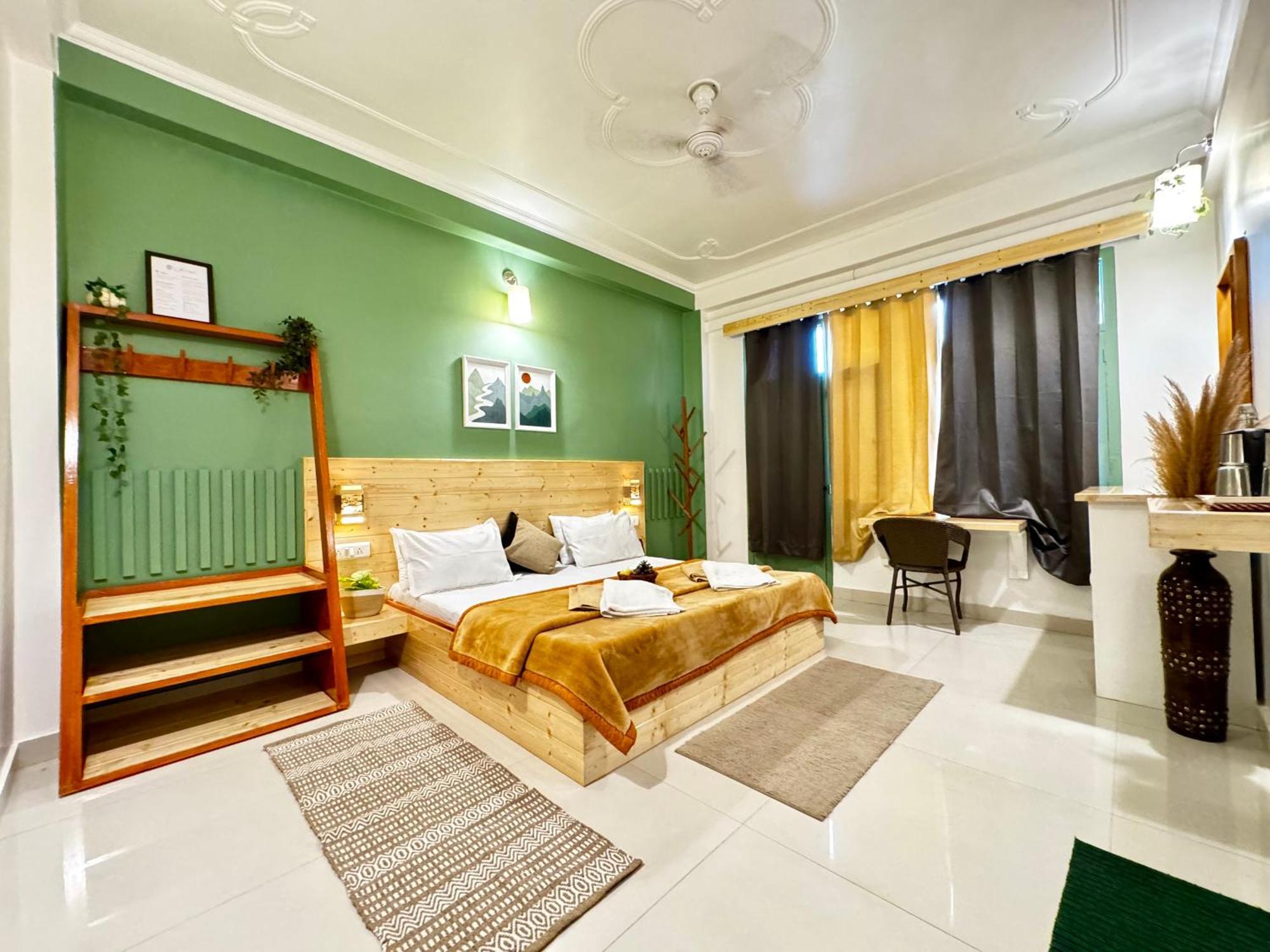 The Royal Orchard Kasol Hotel Luaran gambar