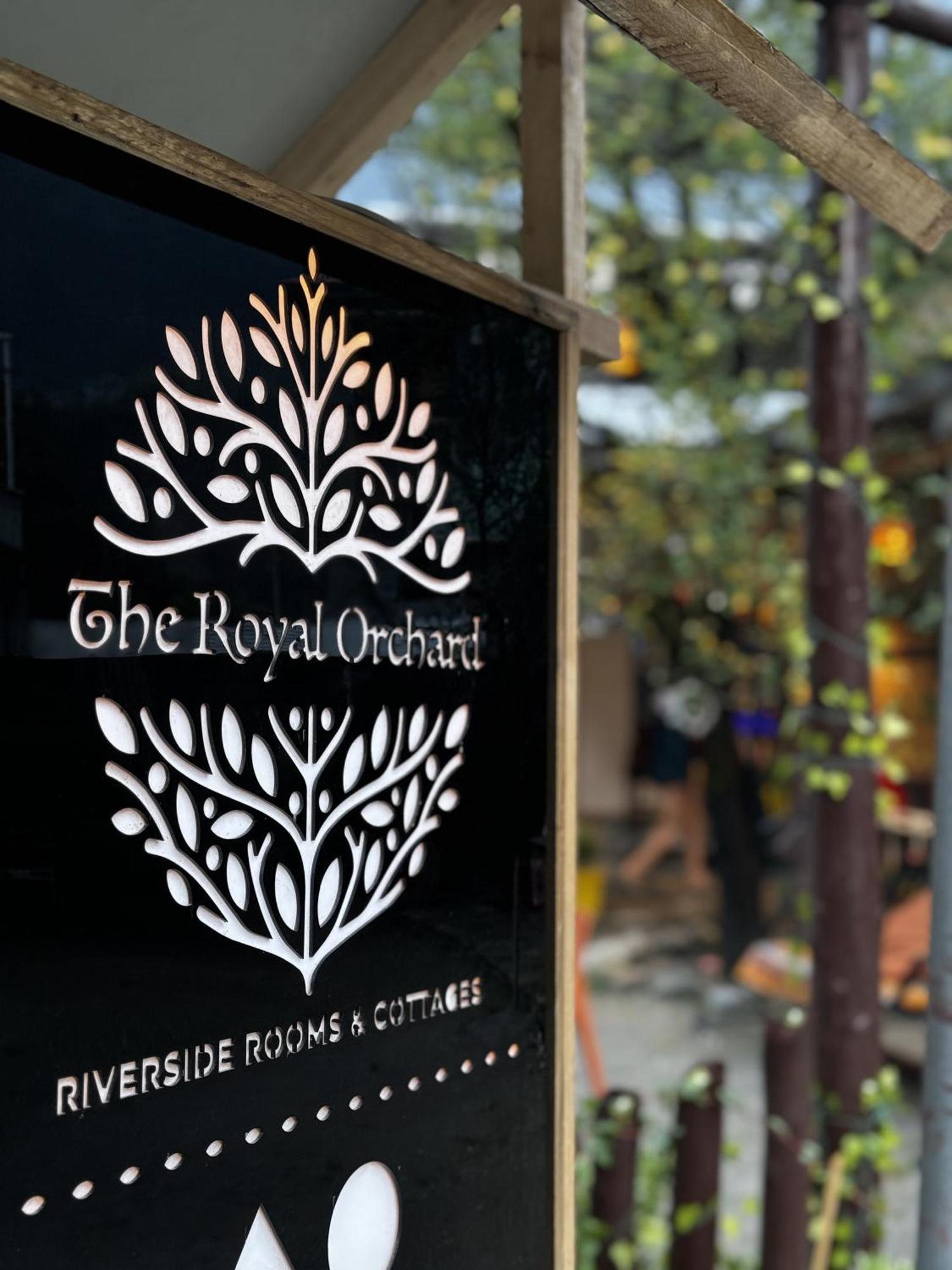 The Royal Orchard Kasol Hotel Luaran gambar