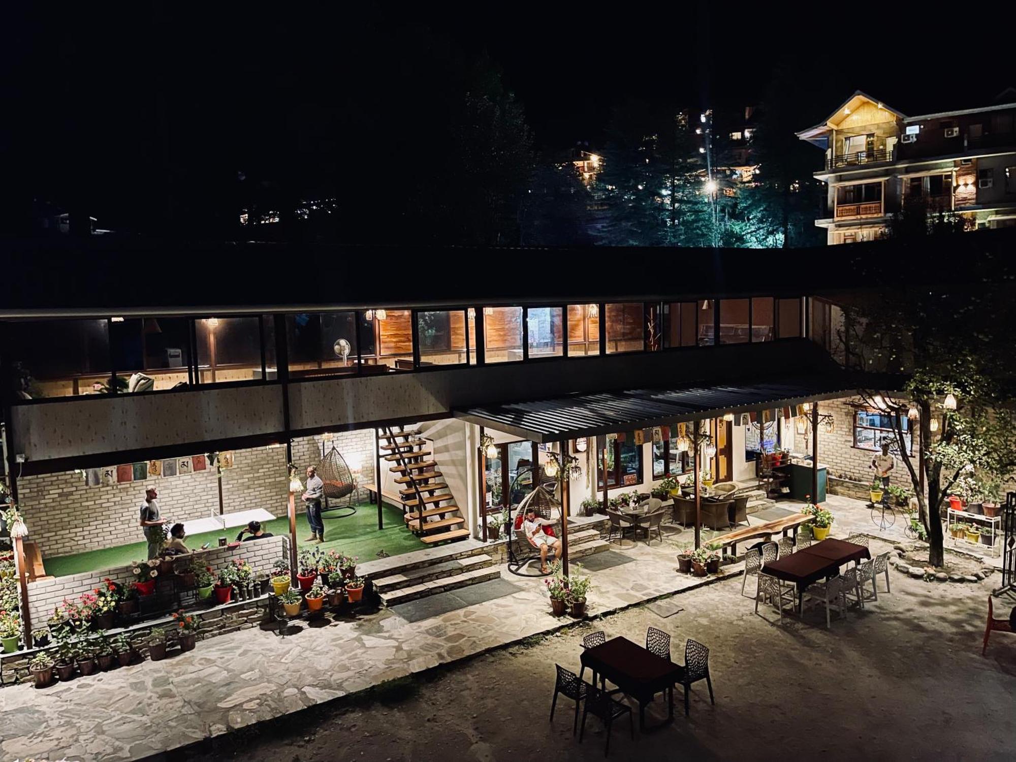 The Royal Orchard Kasol Hotel Luaran gambar